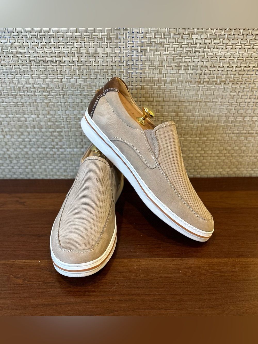 Johnston & Murphy Bowling Moc Venetian Slip On Beige Nubuck Leather 11.5 M